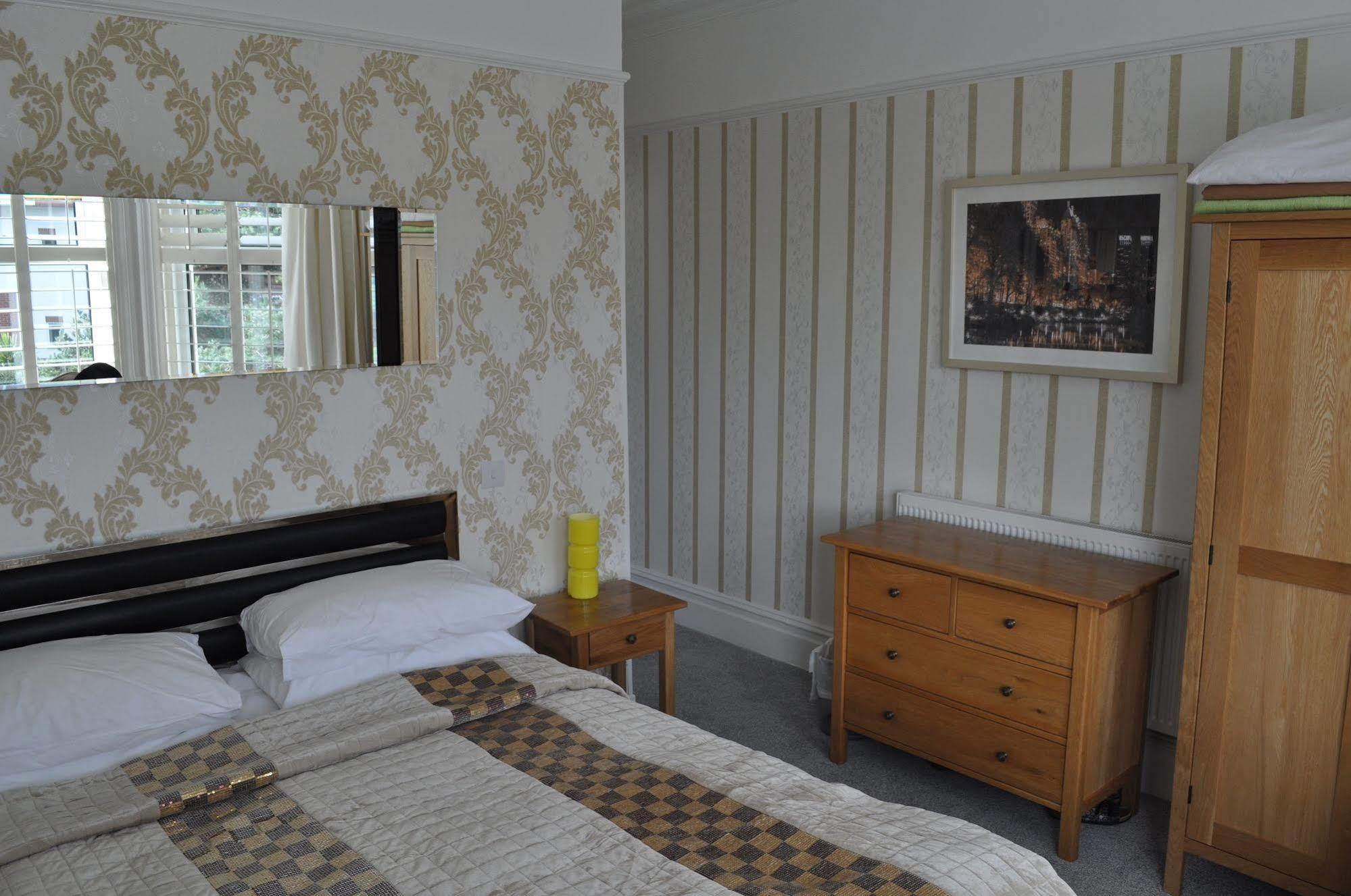 Crossroads Hotel Bournemouth Zewnętrze zdjęcie
